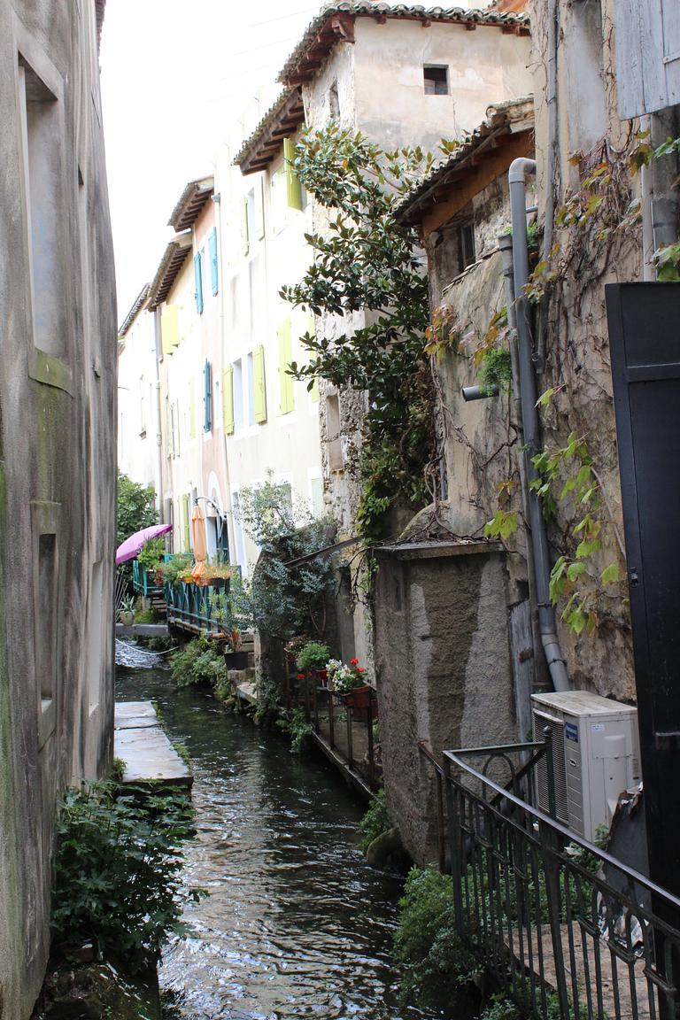 isle sur la sorge.png